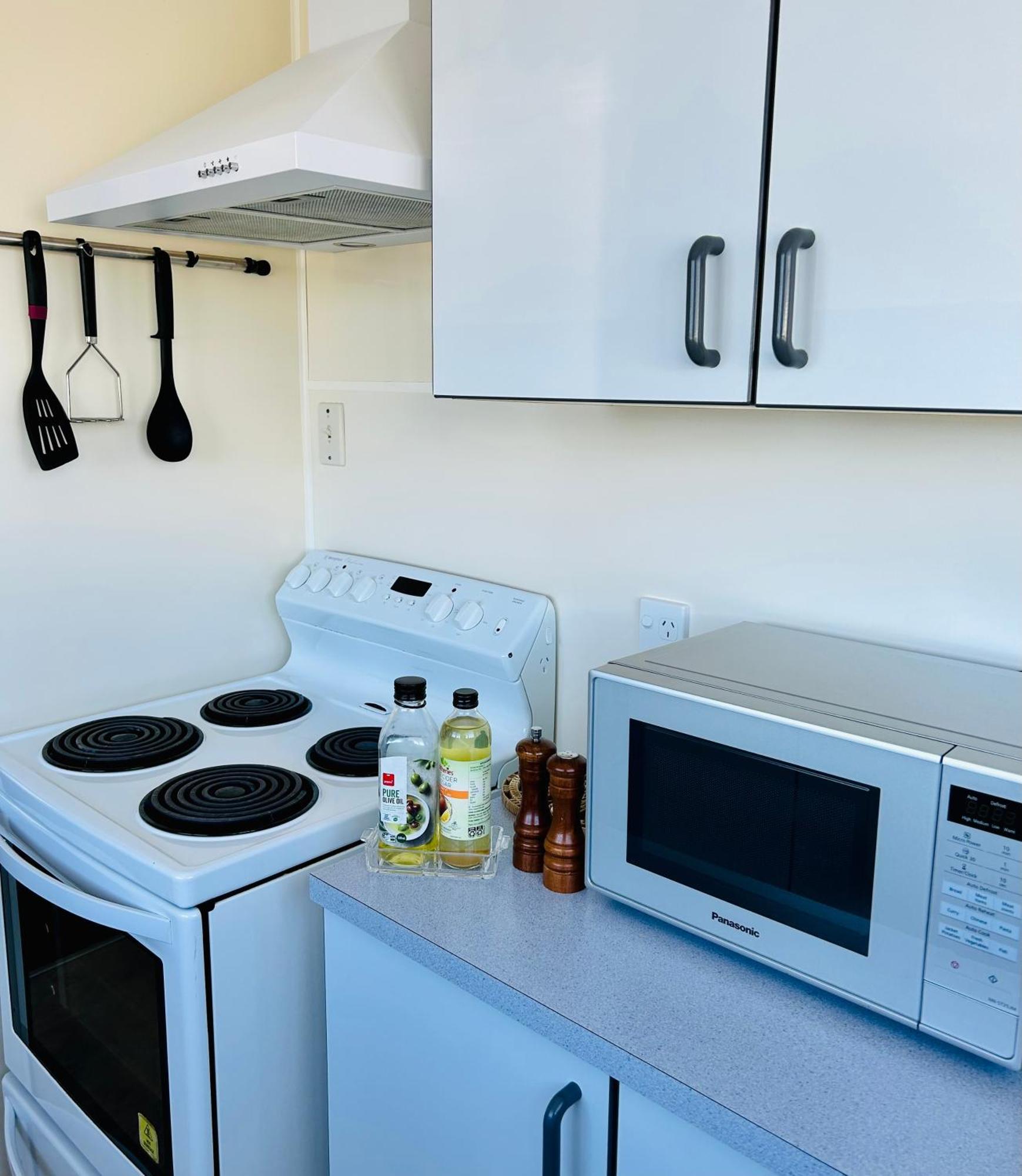 Le Riva Bed And Breakfast By The Beach Whanganui Eksteriør billede