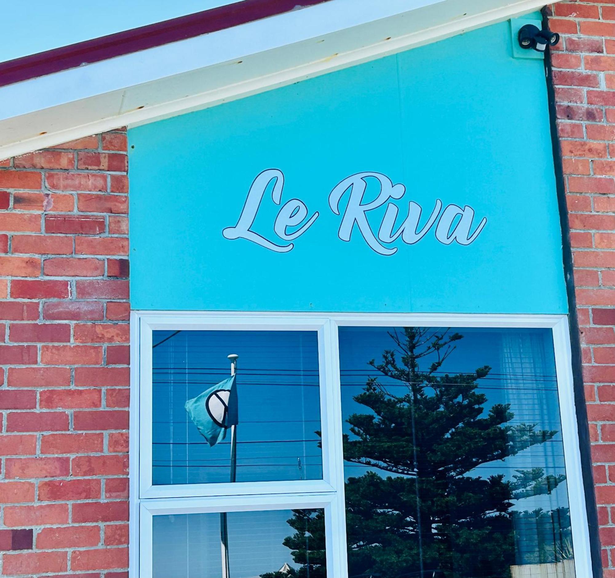Le Riva Bed And Breakfast By The Beach Whanganui Eksteriør billede