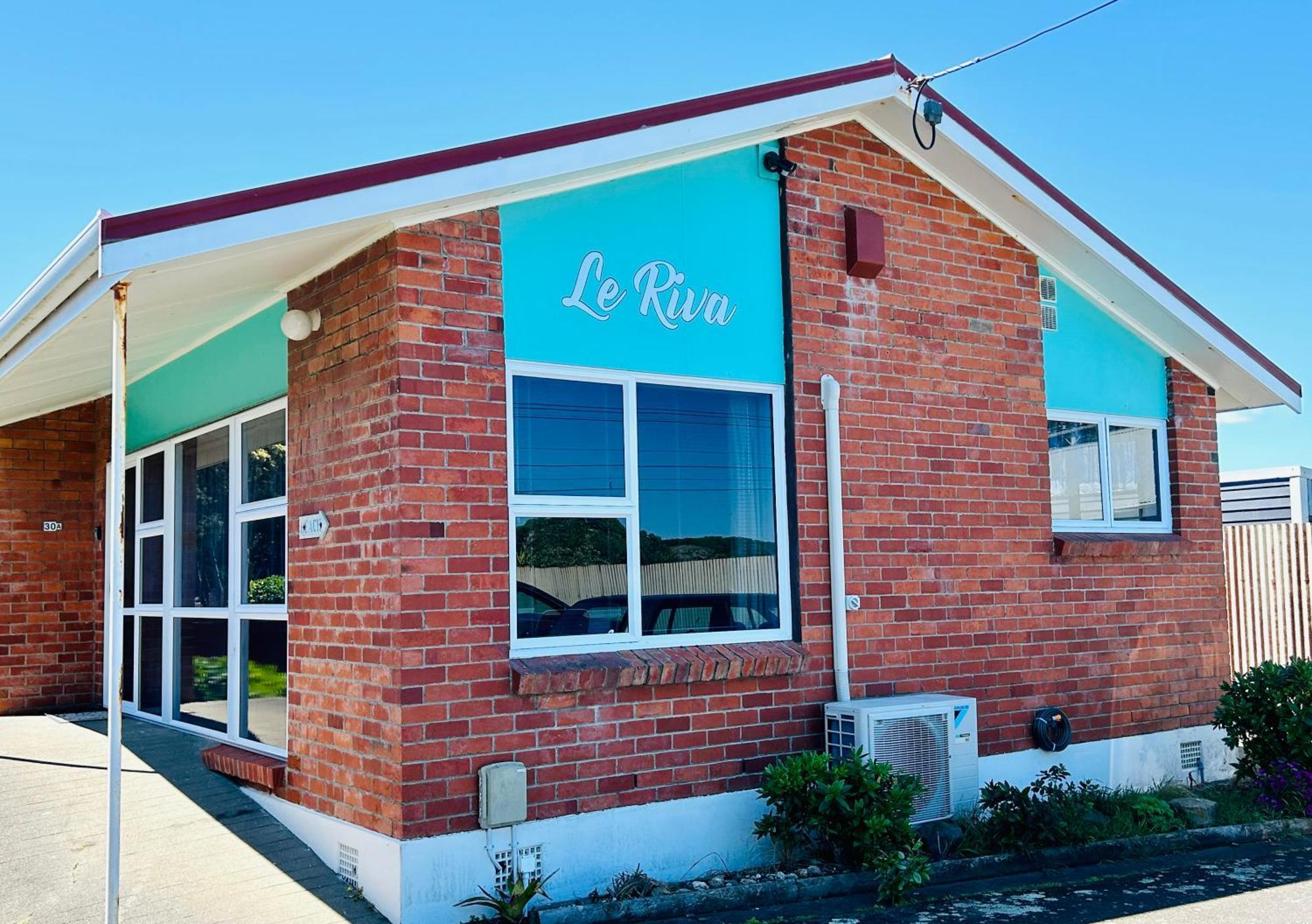 Le Riva Bed And Breakfast By The Beach Whanganui Eksteriør billede